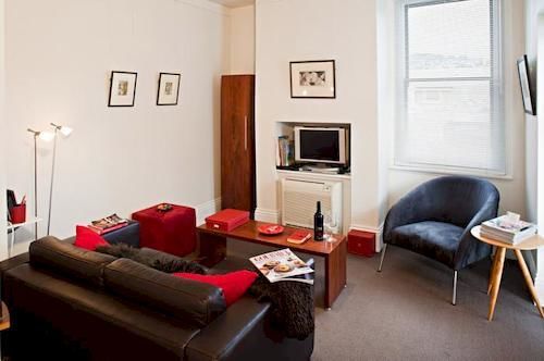 Twofourtwo Boutique Apartments Лонсестон Экстерьер фото